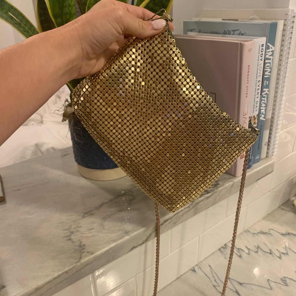 Gold purse with gold chain